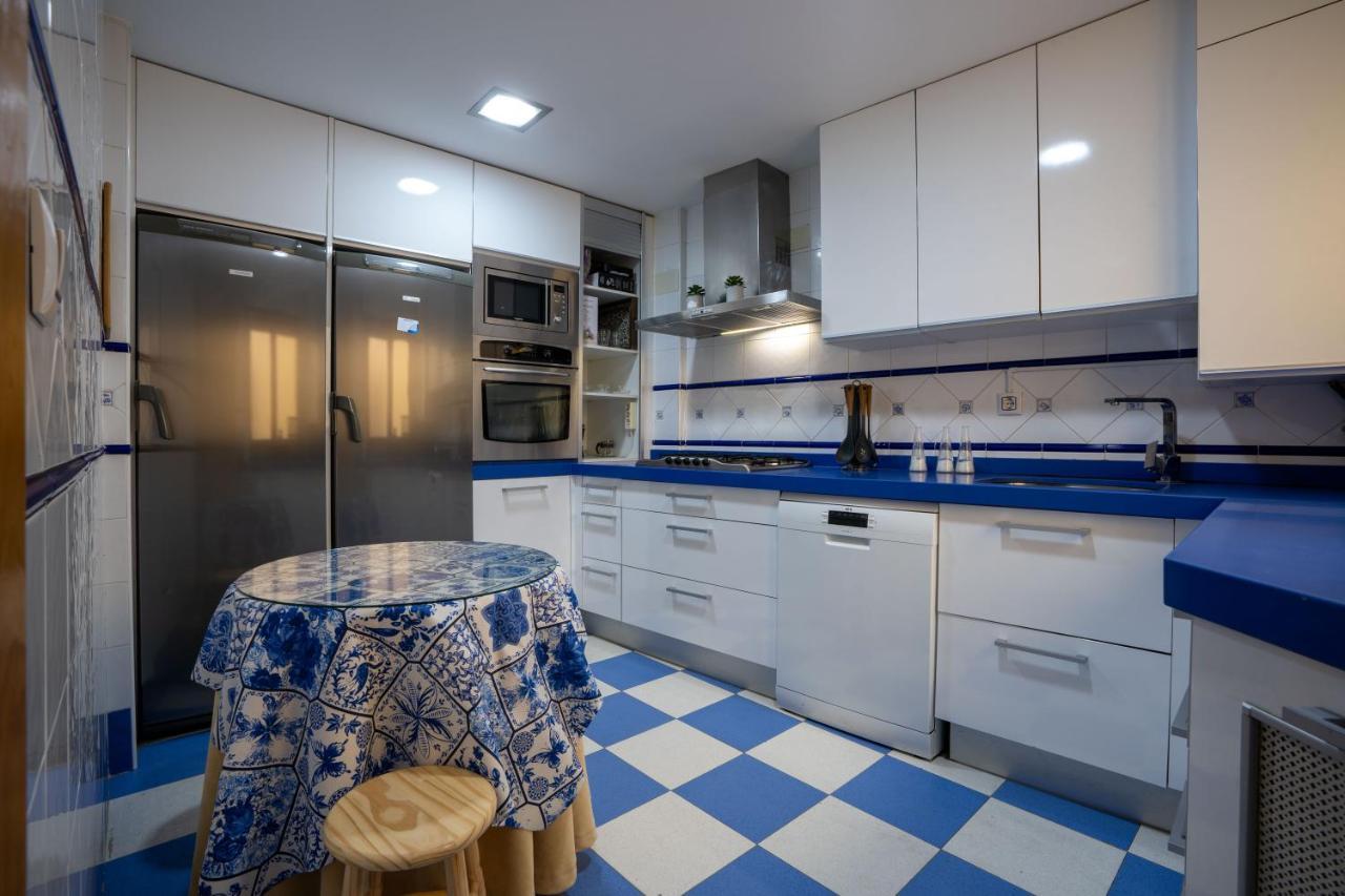 Reina Aixa- Apartamento Centro Granada Kültér fotó