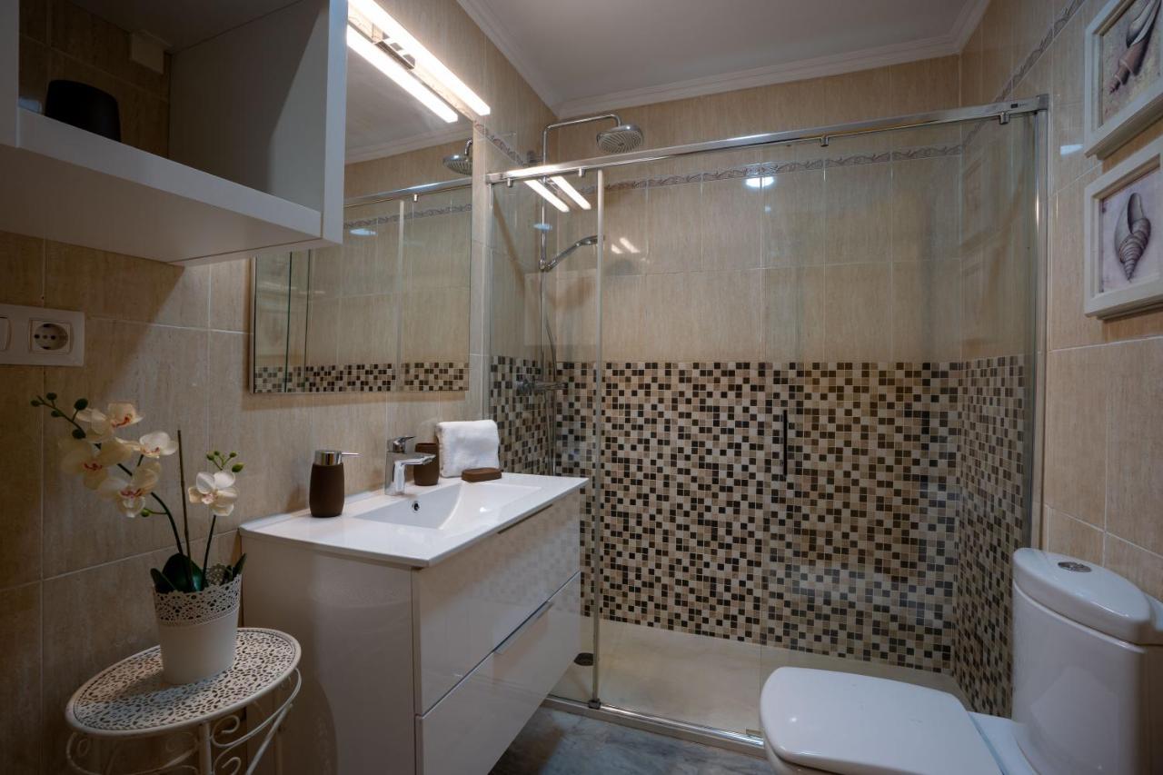 Reina Aixa- Apartamento Centro Granada Kültér fotó